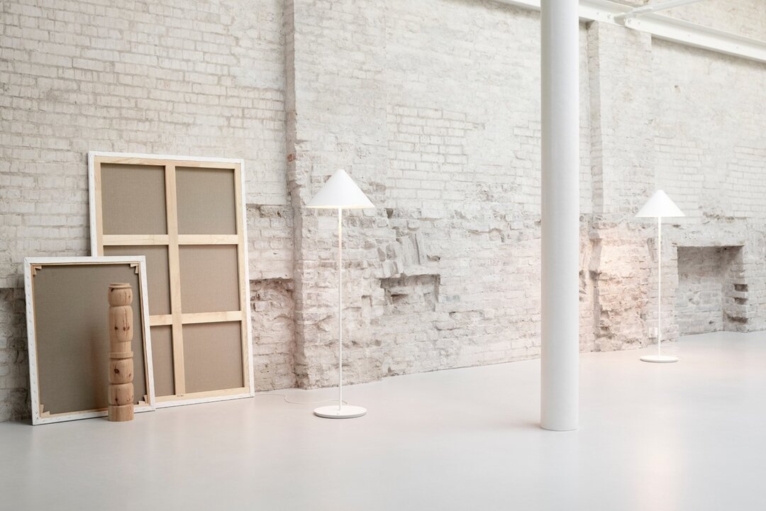 Louis Poulsen Keglen staande lamp/vloerlamp wit 2700K