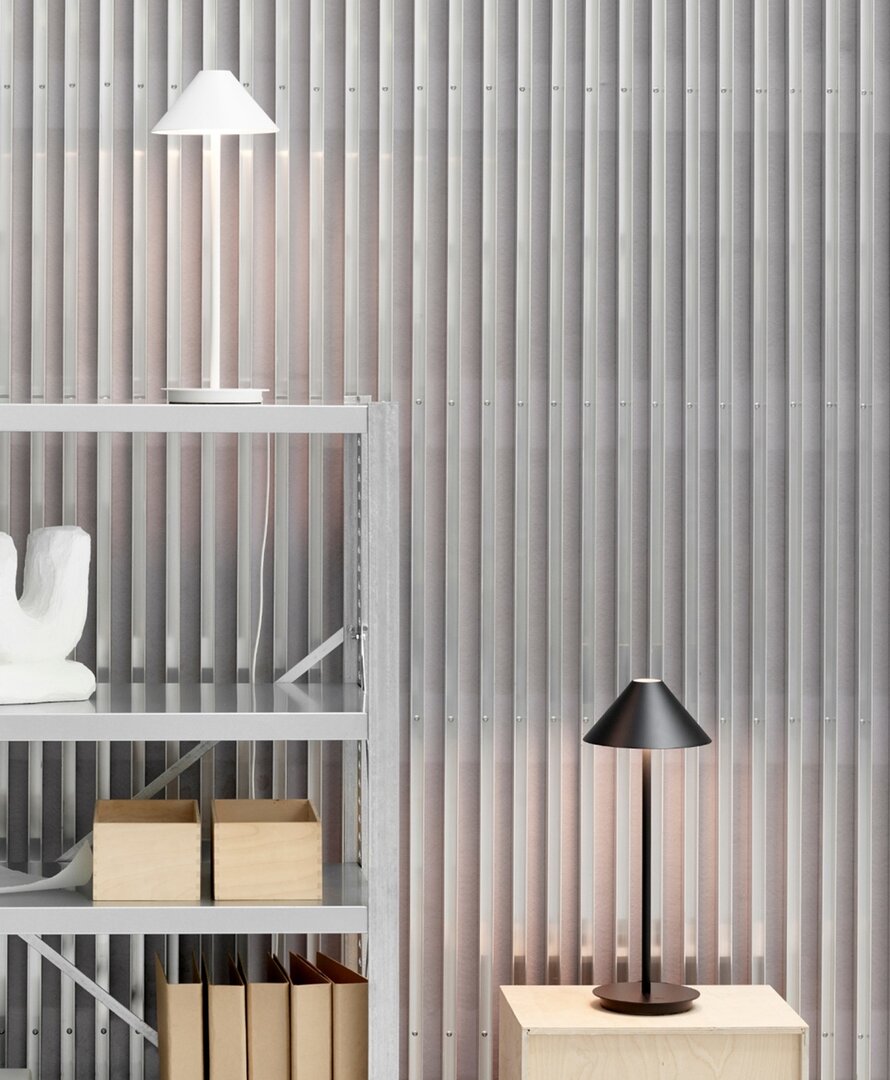 Louis Poulsen Keglen tafellamp/bureaulamp wit 2700K