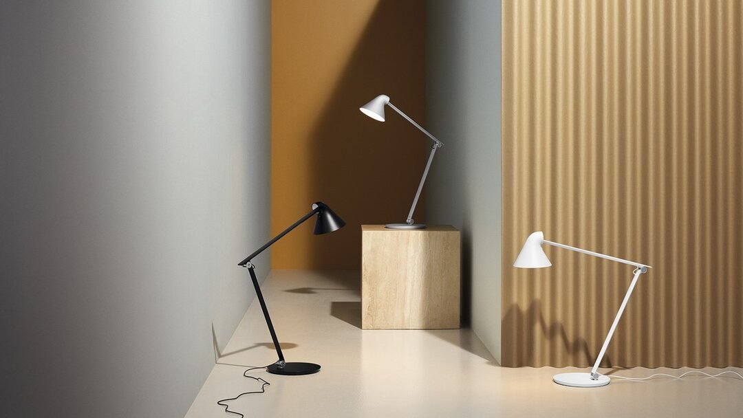 Louis Poulsen NJP tafellamp/bureaulamp wit 2700K