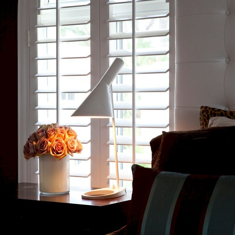 Louis Poulsen AJ wit tafellamp, bureaulamp, leeslamp