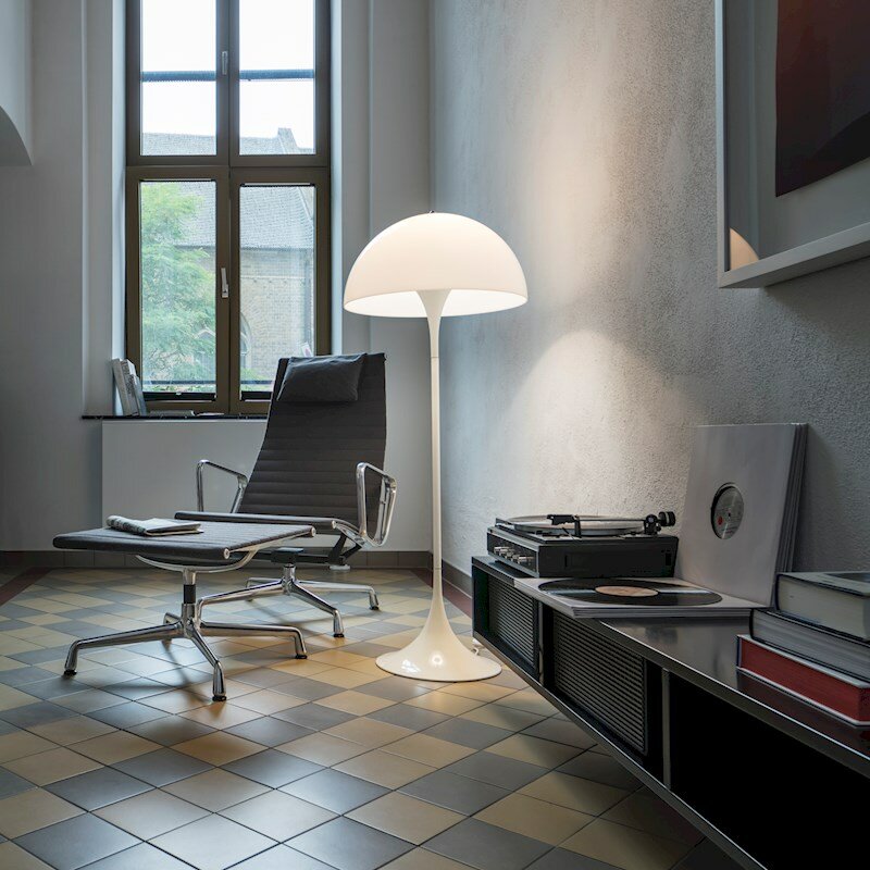 Louis Poulsen Panthella vloerlamp / staande lamp