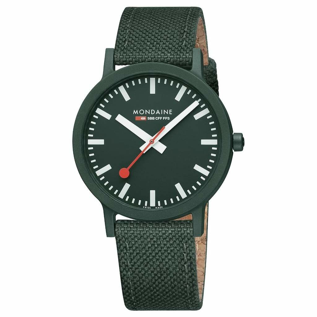 Mondaine Essence 41 mm groen horloge dames