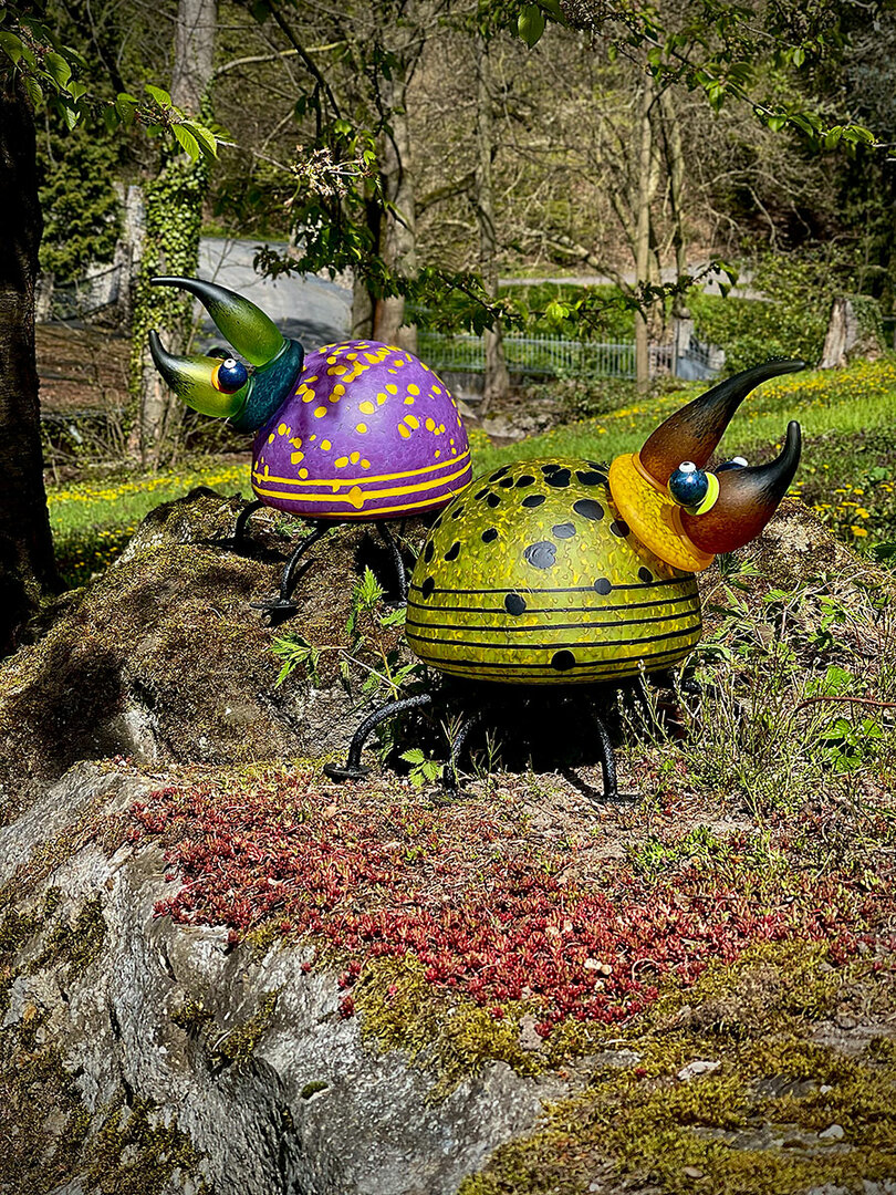 Borowski Herkules kever bug groen en paars verlichting in de tuin