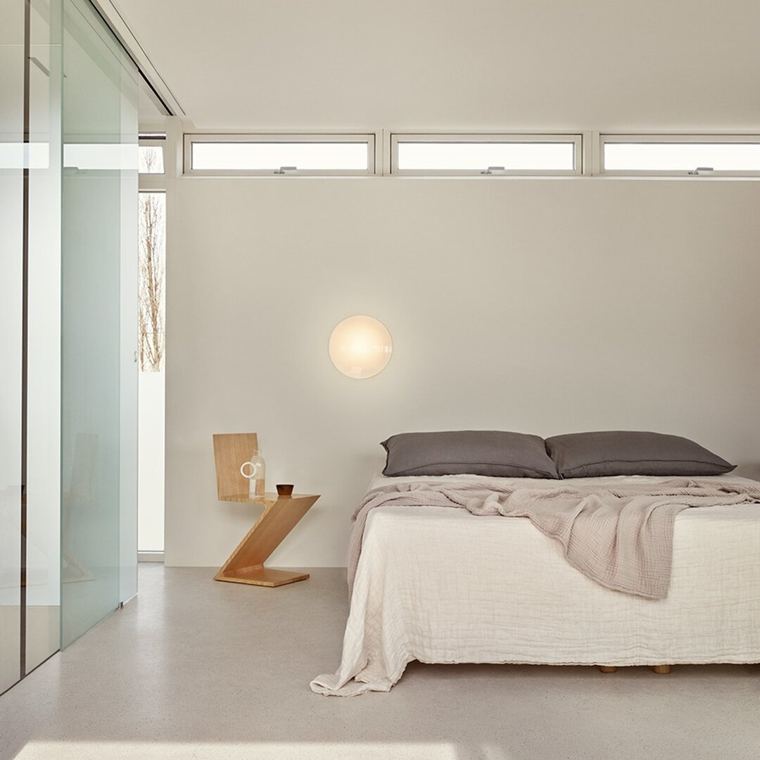 Louis Poulsen AJ Eklipta 220 wandlamp en plafondlamp glas