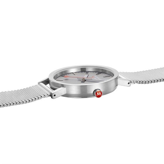 Mondaine Horloge Classic 36 mm mat-grijs milanees