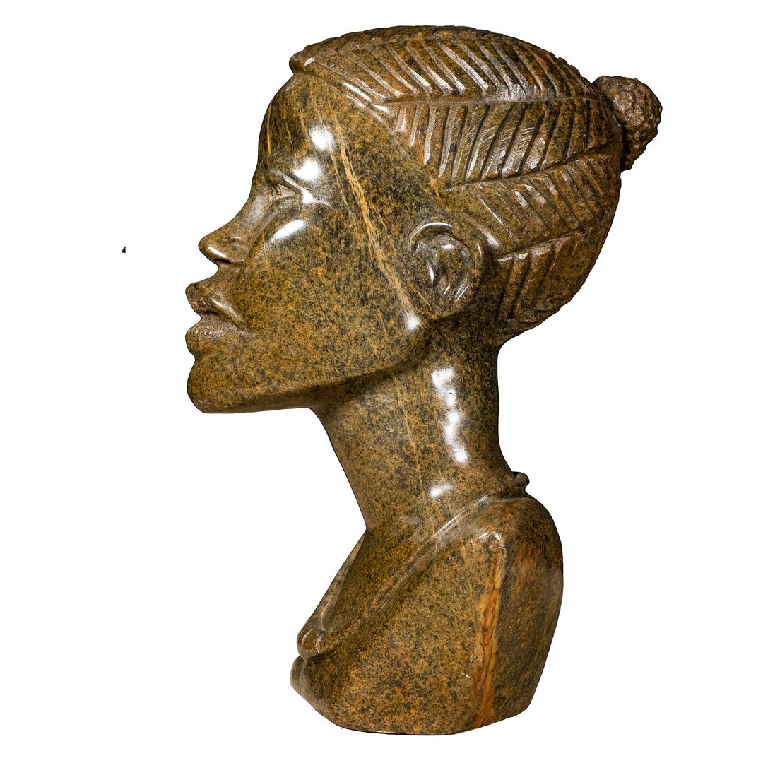 Beeld hoofd steen wijze vrouw. Stenen kunst uit Afrika