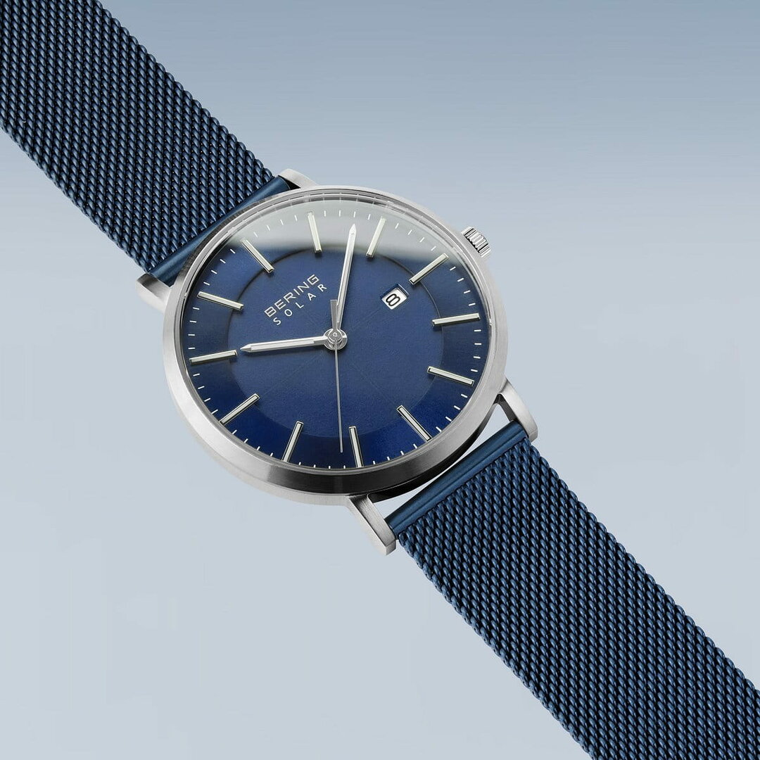 Bering Horloge Solar Zilver Geborsteld 15439-307