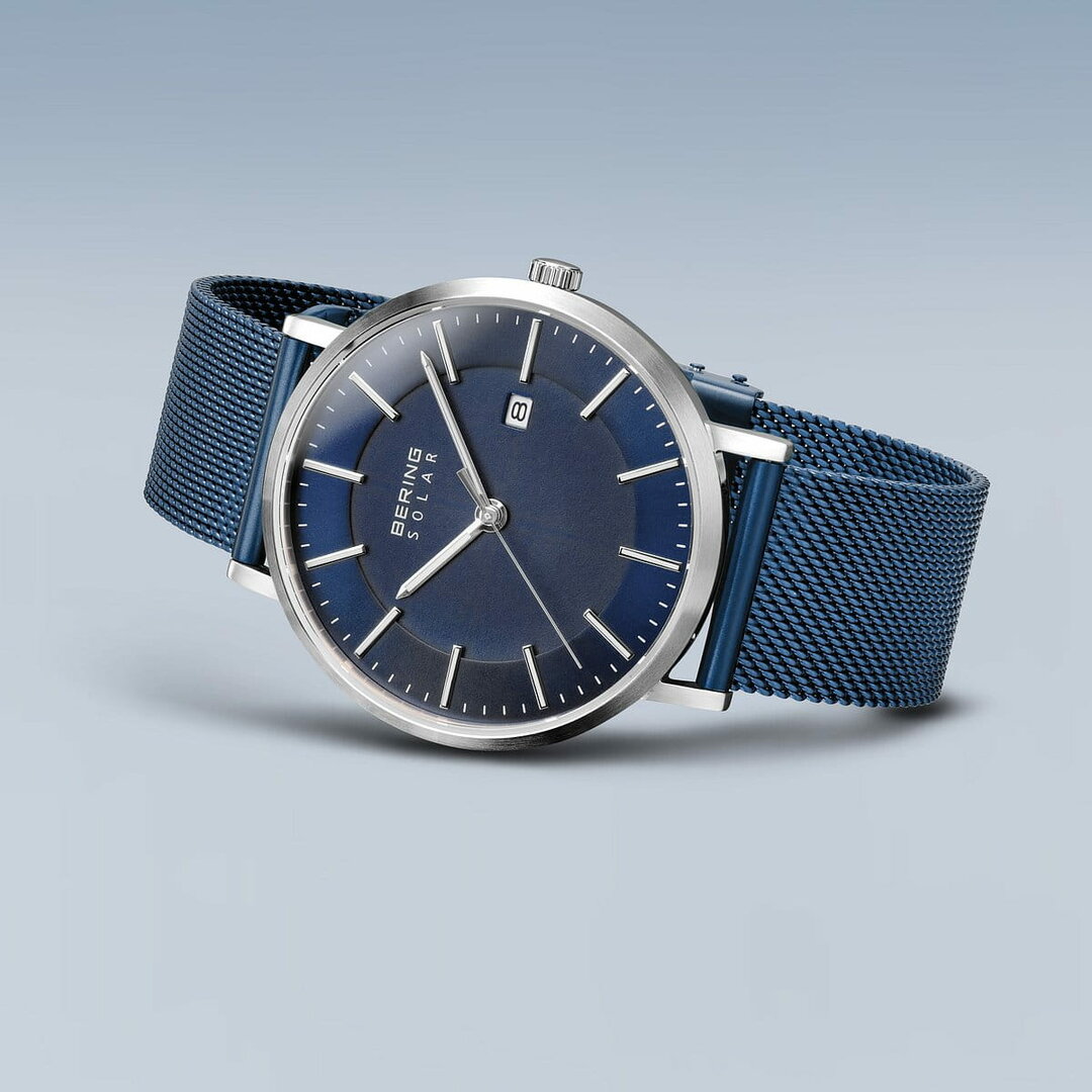 Bering Horloge Solar Zilver Geborsteld 15439-307