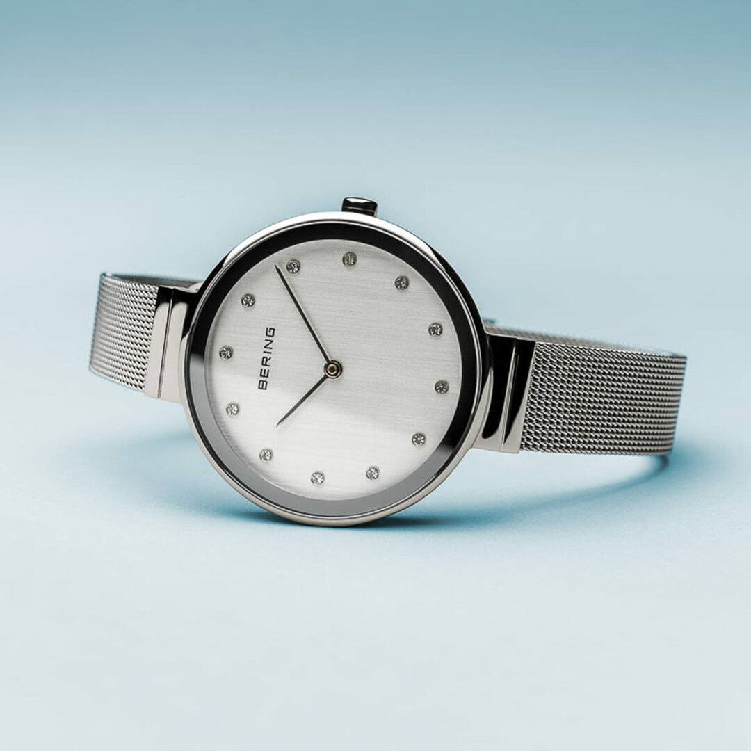 Bering Horloge Classic Zilver Gepolijst 12034-000 Dames