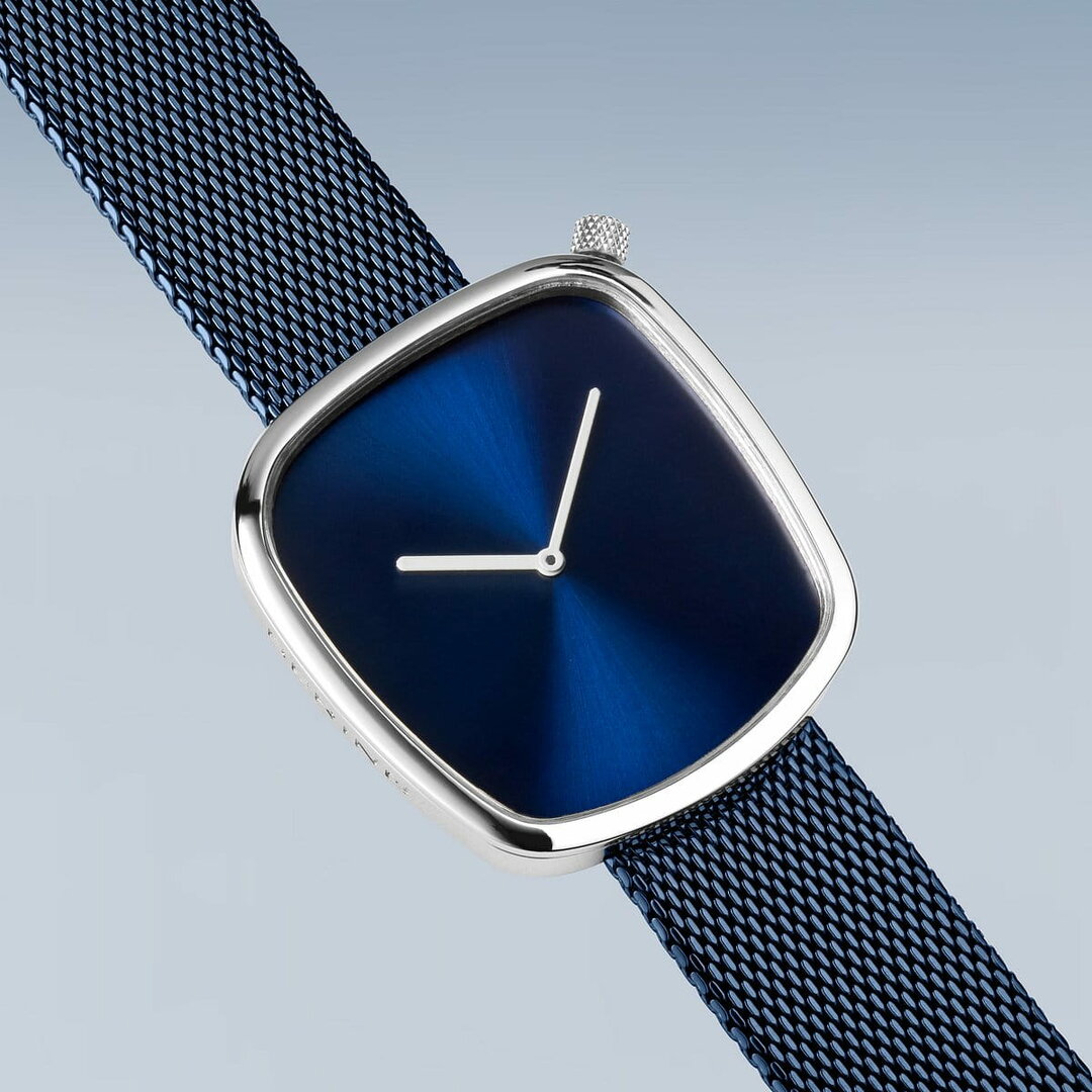 Bering Watch Pebble Silver Polished 18040-307 Unisex