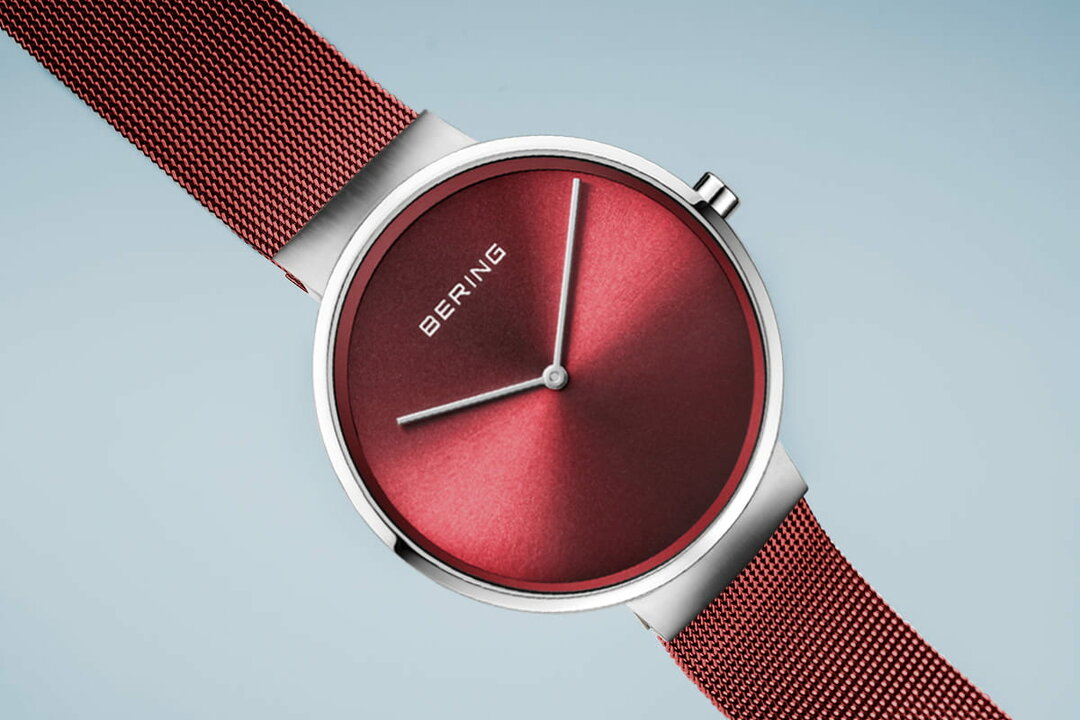 Bering Horloge Classic Zilver Gepolijst/Geborsteld 14539-303 Dames