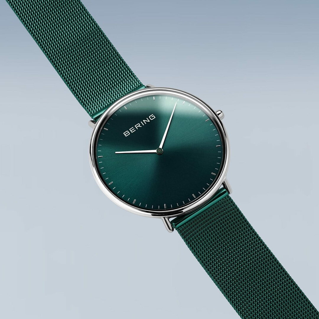 Bering Horloge Ultra Slim&nbsp;Zilver Gepolijst&nbsp;15739-808&nbsp;Dames
