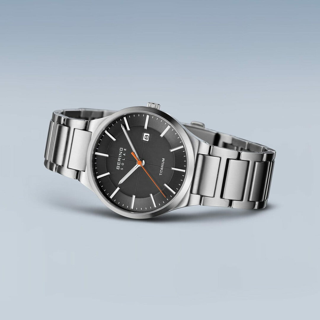 Bering hotsell horloge titanium