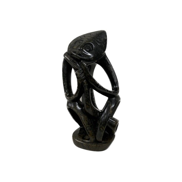 Sculpture en pierre penseur assis 21 cm noir