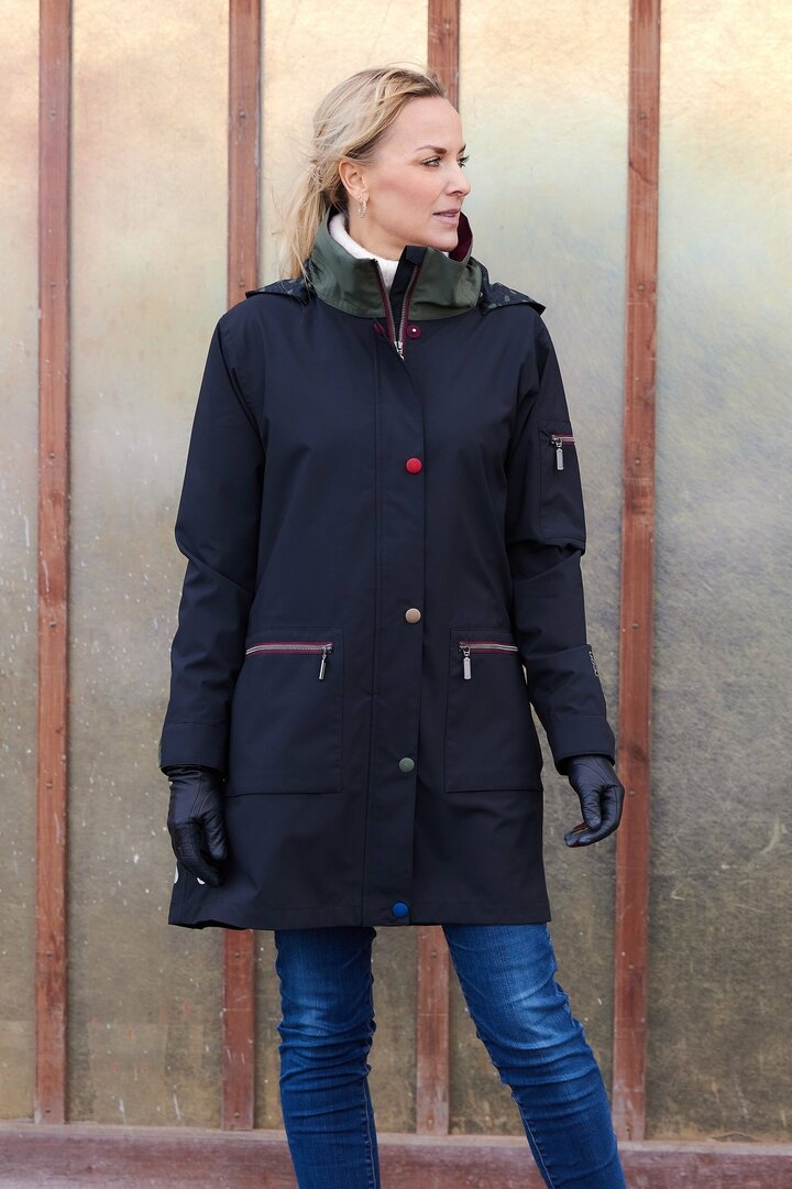 Black waterproof winter coat 2025