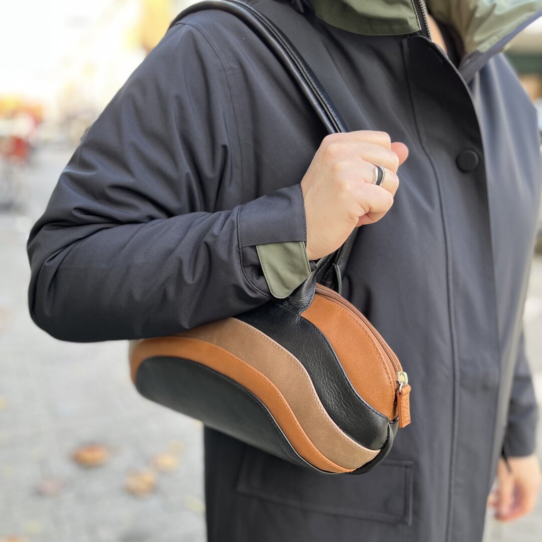 by-Lin Bag Rainbow black/cognac 140941 rainbow