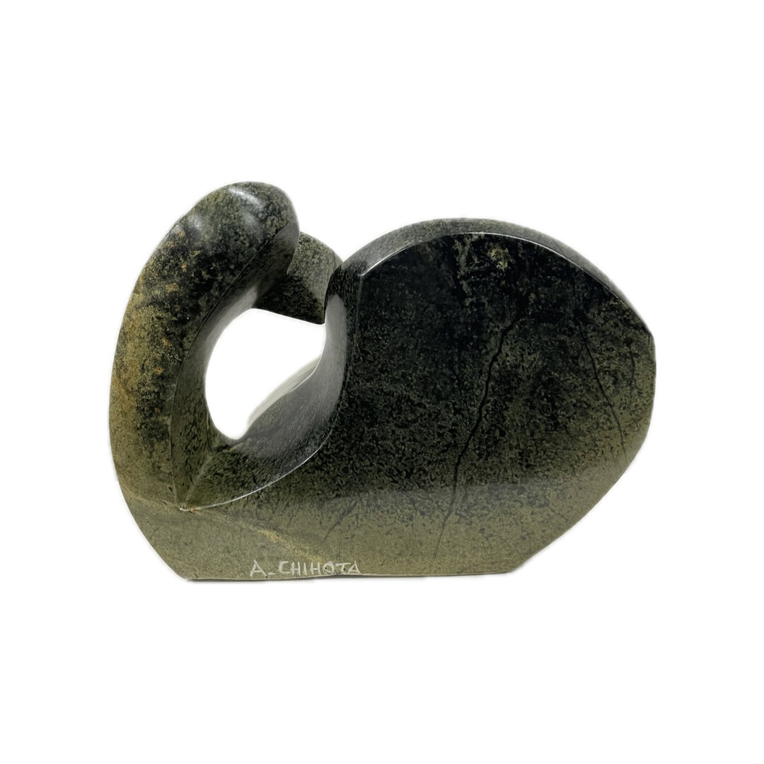 Stenen beeld, Resting bird, Fruit serpentine 23 cm