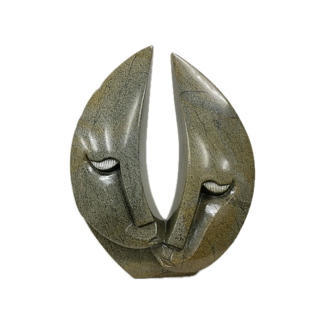 Stenen beeld, Twin heads, Fruit serpentine 33 cm