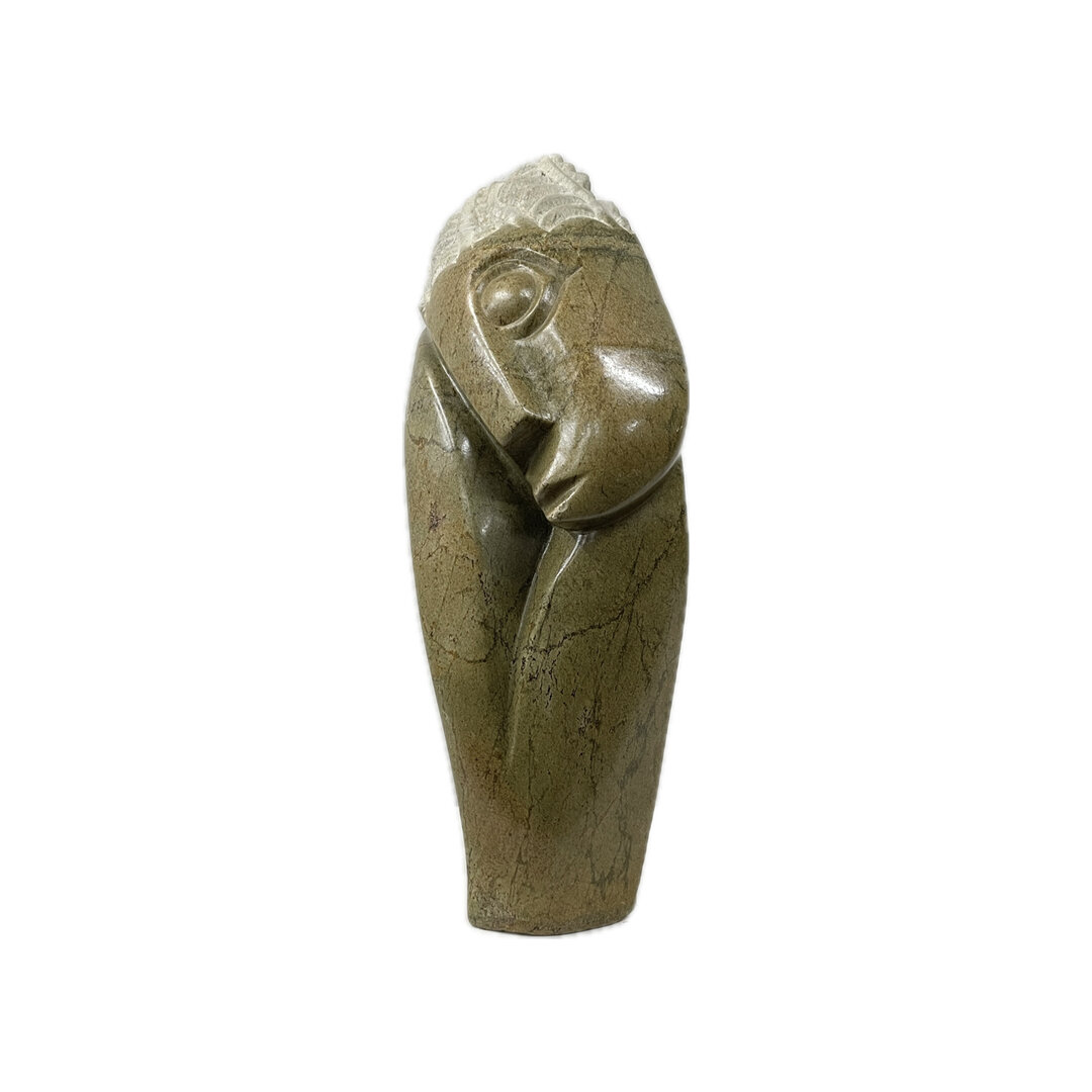 Stenen beeld, Modelling girl, Fruit serpentine 33 cm