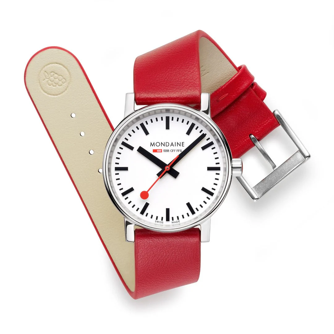 Mondaine Evo2 35 mm glossy red vegan strap