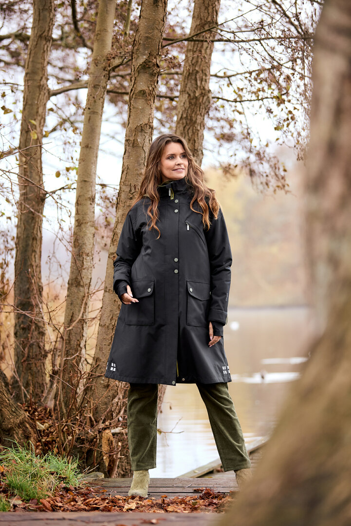 Regn winterjas Ilsa groen, waterdicht, winddicht, en ademend  