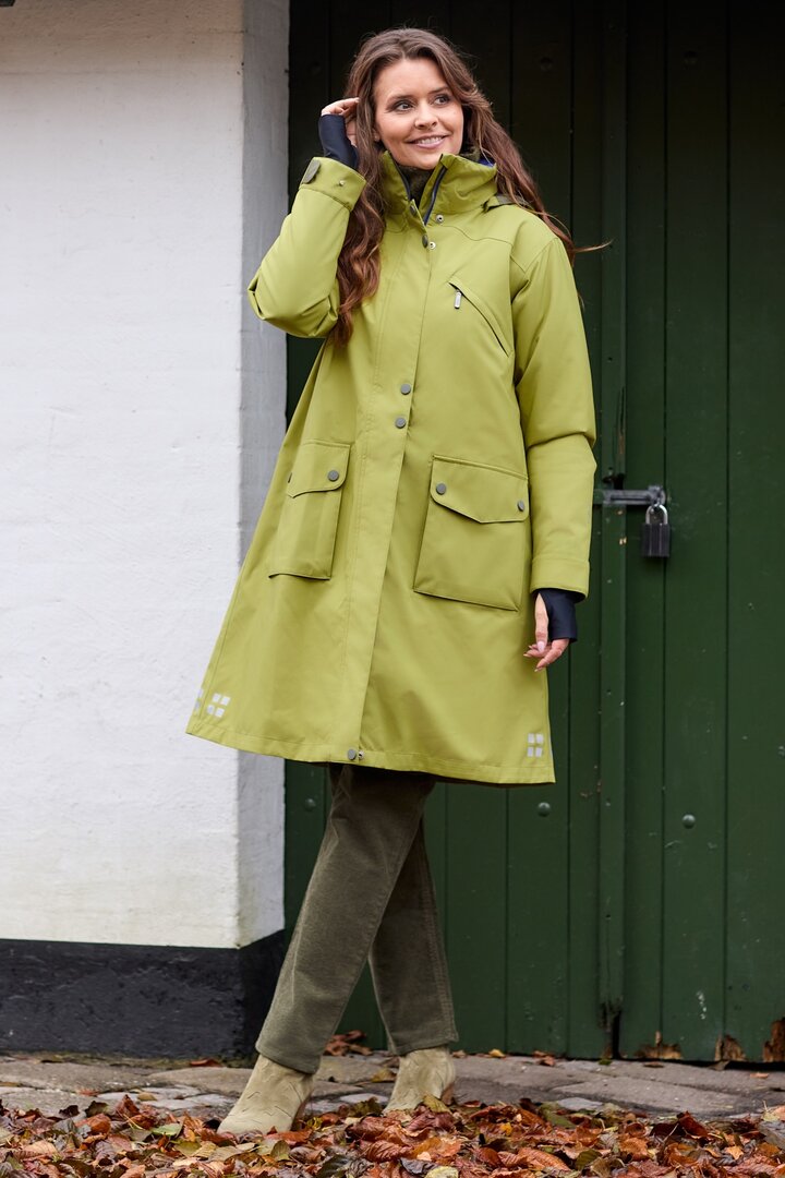 Regn winterjas Ilsa groen, waterdicht, winddicht, en ademend  