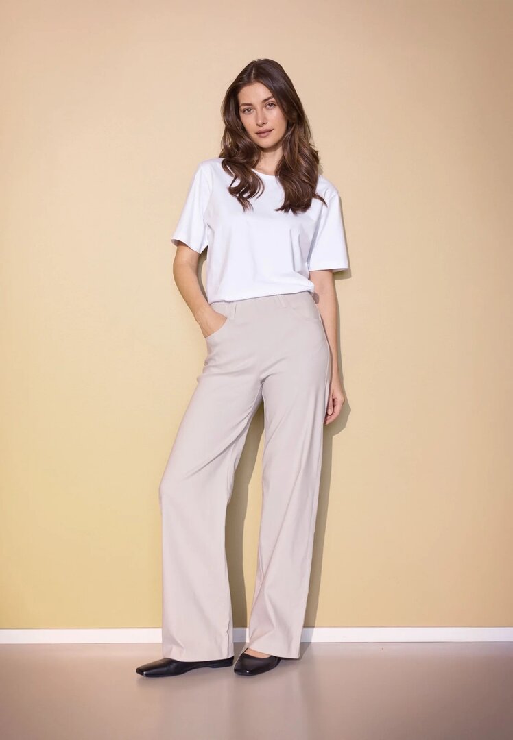 Laurie broek, model Donna Loose basis viscose grey sand 101135-25000