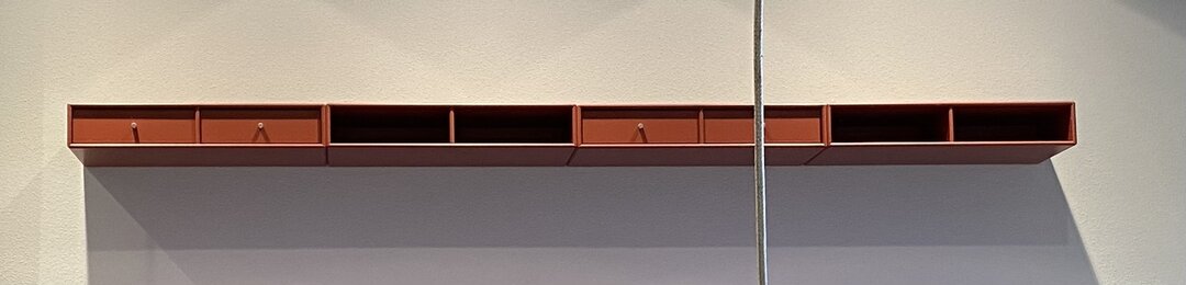 Montana wall unit red 4 units 2.80 m wide, big discount