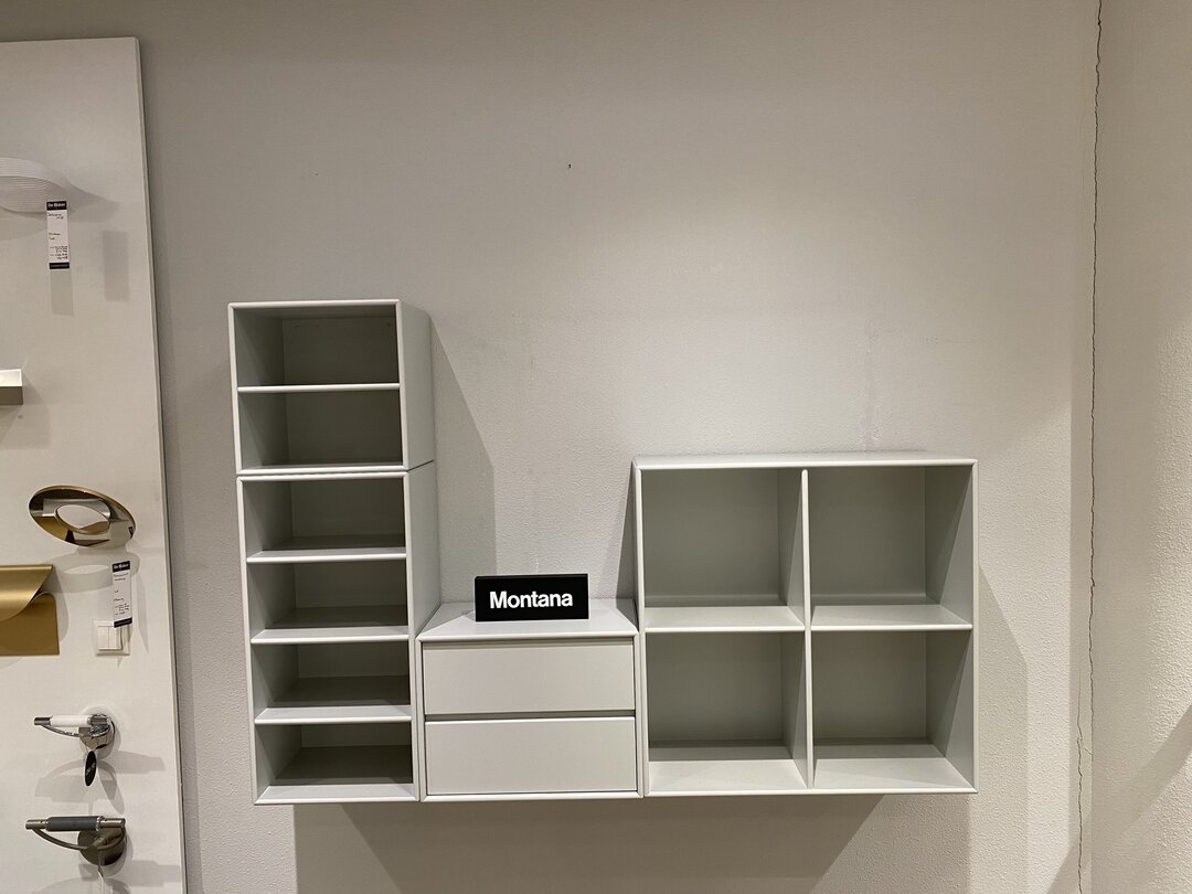 Montana wall unit grey 4 units 1.16 m wide, big discount