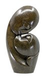 Stenen beeld kissing lover 2 personen, 19 cm hoog, bruin