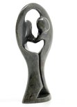 Stenen beeld standing lover familie twee personen 15 cm hoog, groen
