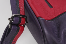 Krista's Helsinki Small zwart, rood, donker paars