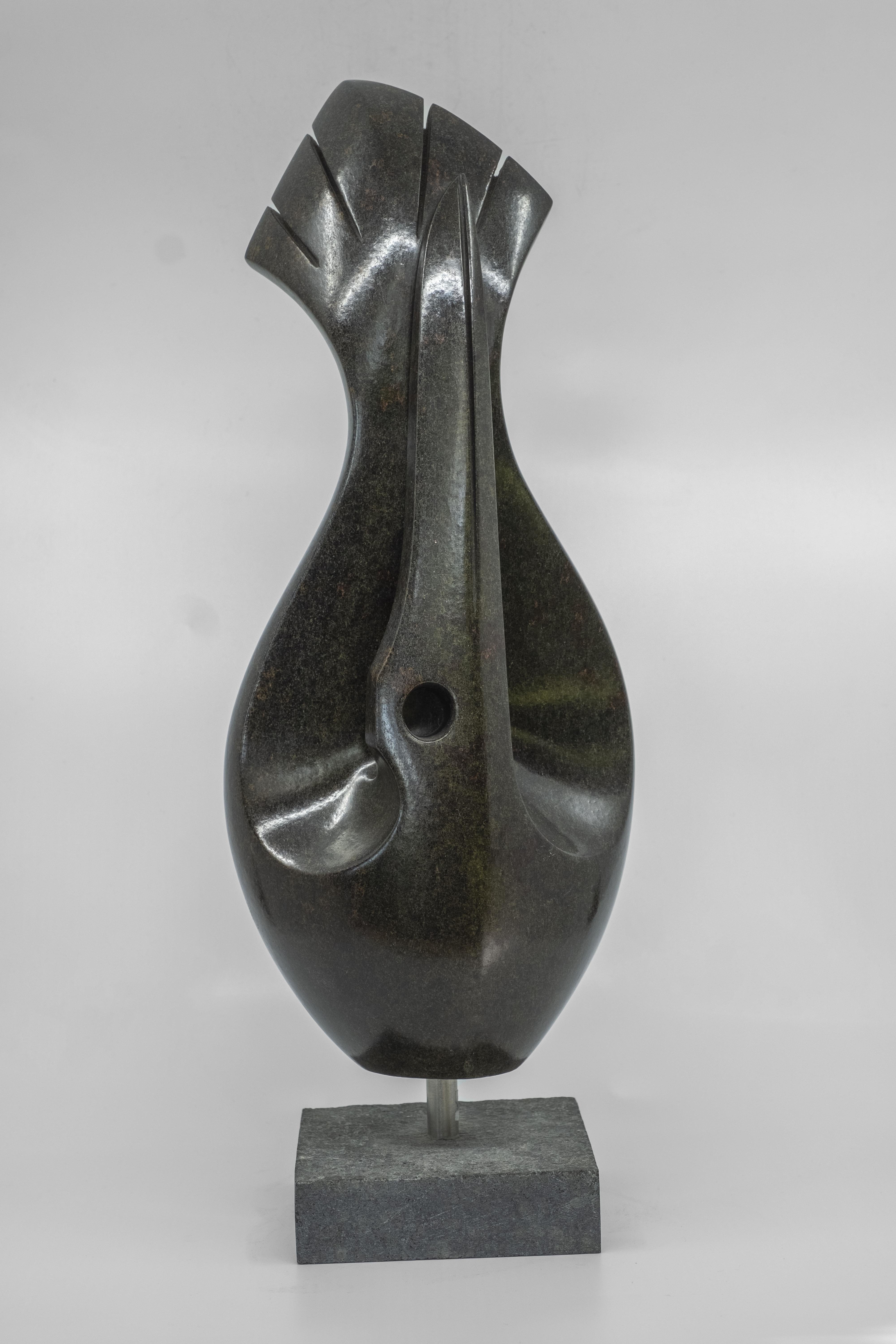 Stenen beeld uniek dier, Stretching bird op voetje, Tengenenge