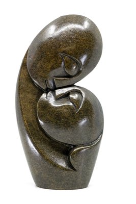 Stenen beeld kissing lover 2 personen, 19 cm hoog, bruin