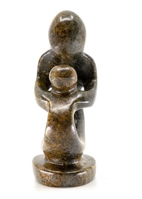 Stenen beeld moeder en kind 11 cm hoog, bruin