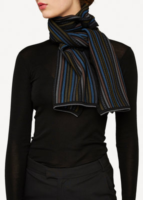 Oleana Sjaal 346 O zwart