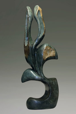 Stenen tuinbeeld uniek, Bloem abstract