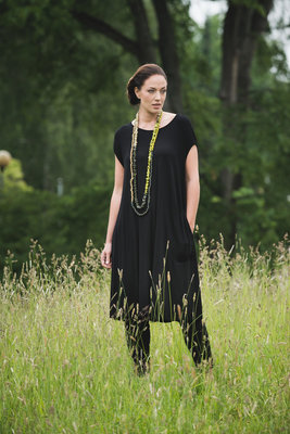 Aino Jurk Lola zwart
