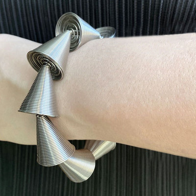 La Molla Armband Cône