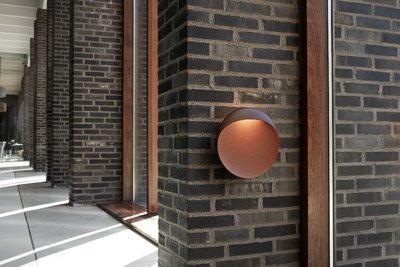 Louis Poulsen Flindt wall lamp