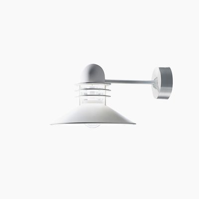 Louis Poulsen Nyhavn wall lamp