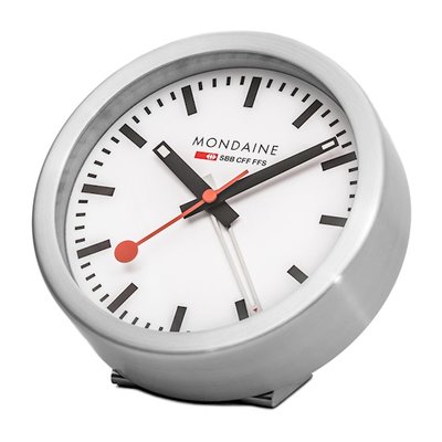Mondaine Miniklok mat-wit 12,5 cm Mondaine Miniklok mat-wit 12,5 cm