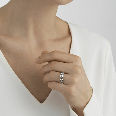 Georg Jensen Moonlight Grape ring