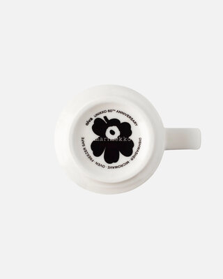 Marimekko servies Oiva / Unikko tasse bleu 2,5 dl 073156-152 Marimekko servies Oiva / Unikko tasse bleu 2,5 dl 073156-152
