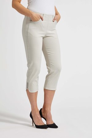 Laurie broek, model Dora Regular Capri 3/4 basis viscose Sand 28042-25137