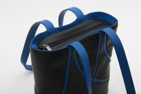 Krista's Lahti staand zwart, blauw