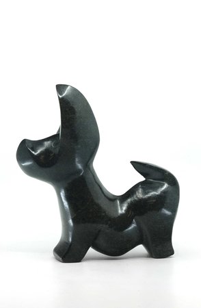 Stenen beeld uniek dier, Dog, Kambue Benaya, Tengenenge