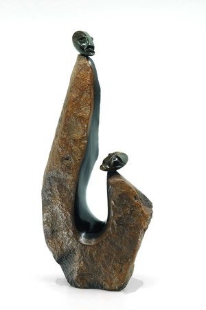Stenen beeld uniek moeder en kind, Mother and Child, Wilbert Mapundo