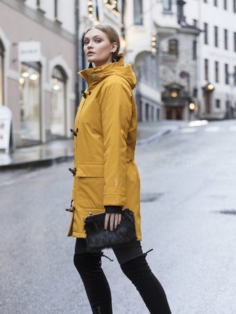 Blaest winter regenjas model Montreal okergeel