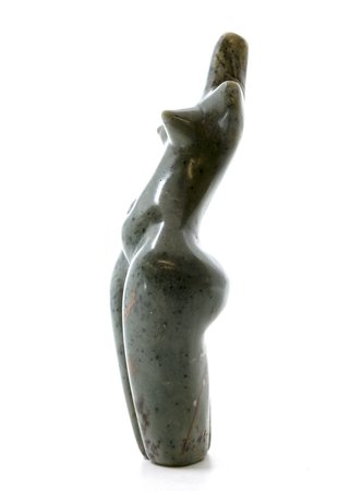 Stenen beeld torso staand 1 persoon, 13 cm hoog, groen
